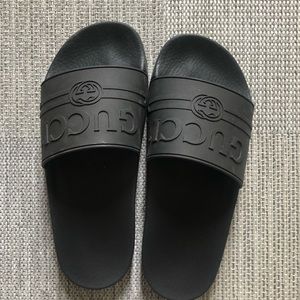 Womens gucci slides